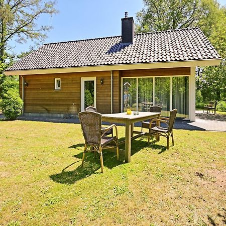 Chalet With Gorgeous View Of The Natural Surroundings Weerselo Exterior foto